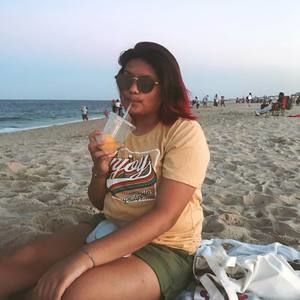 Meet your Posher, Francesca